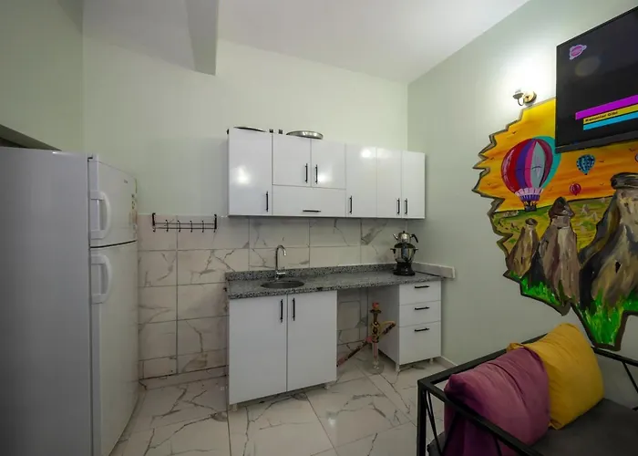 Xalila & Cafe Ladies 호스텔 *