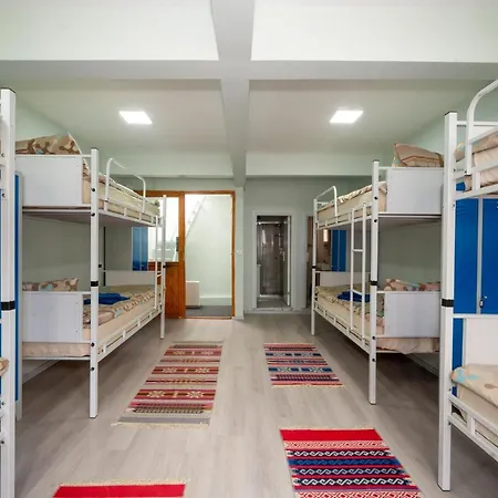 Xalila & Cafe Ladies Hostel Istanbul