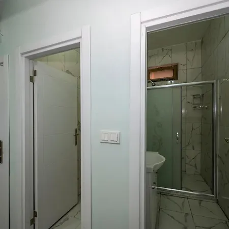 Xalıla Hostel&cafe Ladıes * İstanbul