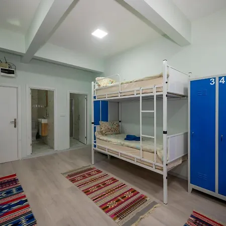 Xalıla Hostel&cafe Ladıes