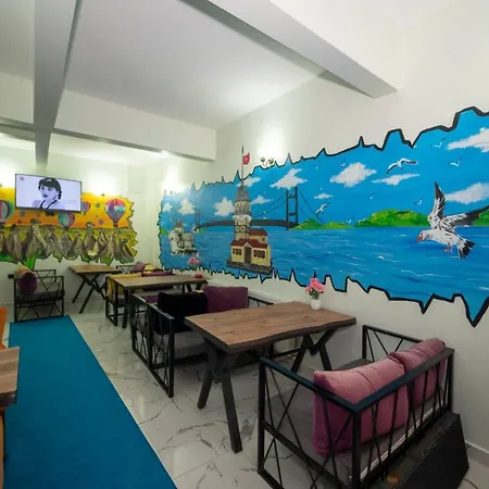 Xalıla Hostel&cafe Ladıes *