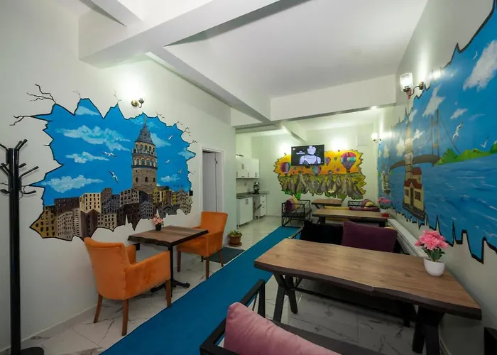 Xalila & Cafe Ladies Istanbul